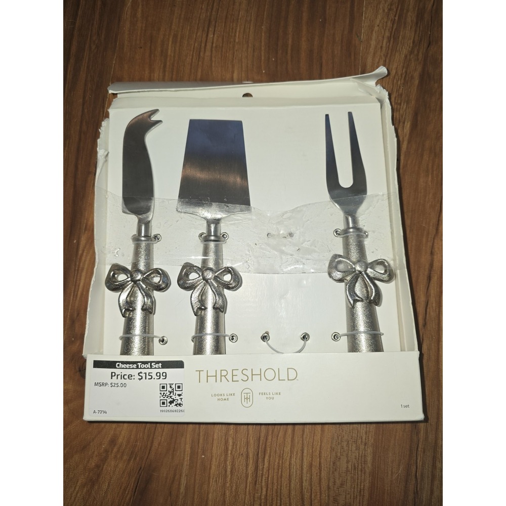 NEW Target Threshold 4pk Bow Cheese Set Silver Stainless Steel Charcuterie s16